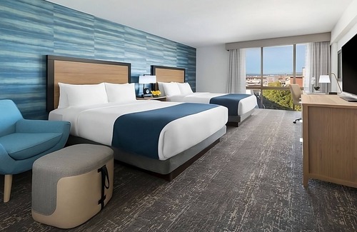 Fisherman's Wharf House | Adventure Awaits! In the Heart of San Francisco Attractions! Pet-friendly!