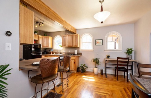 Altamont House | Adventure Basecamp- Updated Spanish Style home in Pacific Terrace neighborhood