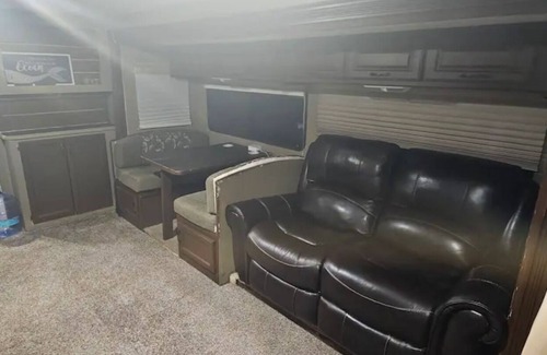 Chesapeake City House | Adventure Mobile