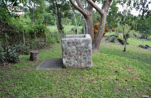 San Ignacio House | Adventure or tranquility, private 1/2 acre, amazing views, 5 min to downtown