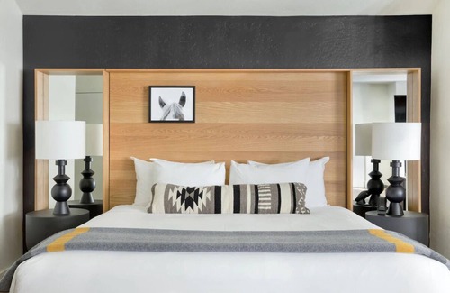 Teton Village Hotel | Adventure-Ready Lodge w/Private Ski Lockers & Steps from Gondolas