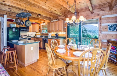 Foscoe Cabin | Adventurous Cabin with Unbeatable Views