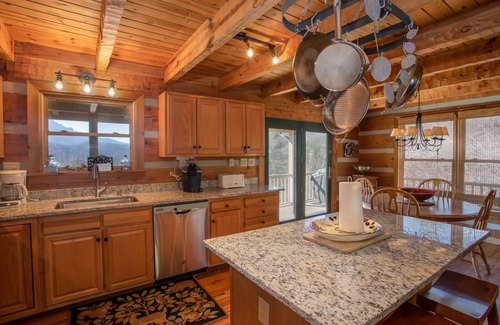 Foscoe Cabin | Adventurous Cabin with Unbeatable Views