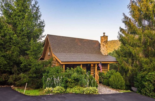 Foscoe Cabin | Adventurous Cabin with Unbeatable Views
