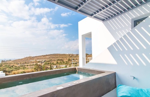Agios Fokas House | Aegean colors Villa in Tinos