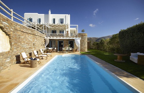 Paleopolis Villa | Aegean Marvel: Discover Villa Phivi – 5 Bed Gem, Private pool, Gym, Andros