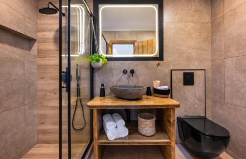 Fira Apartment | Aegean Nest