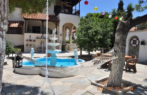 Aegina Cottage | Aegina town, summer house with beautiful garden