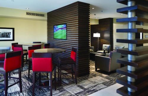 Sioux Falls Hotel | AeroStay