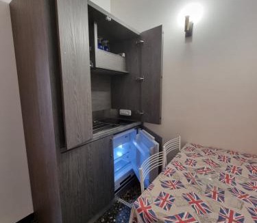 Quarto dei Mille House | Affittacamere A Filippo's Room by the Sea