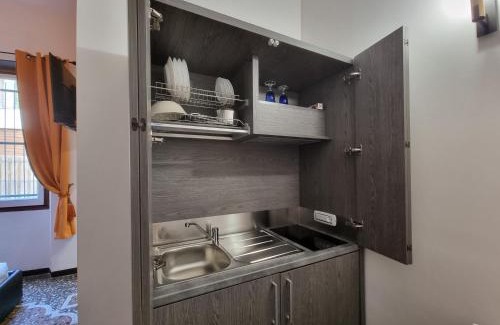Quarto dei Mille House | Affittacamere A Filippo's Room by the Sea