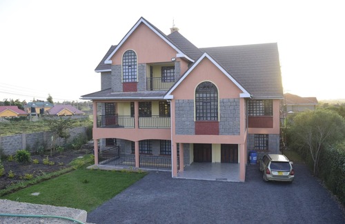 Kitengela House | Affordable 4 bedroom Ensuite fully furnished home in a gated secure community
