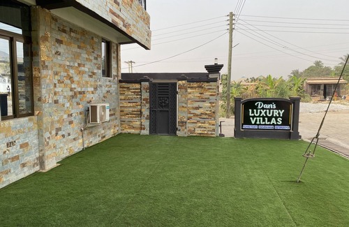 Kumasi Apartment | Affordable Luxurious 1 BR Apartment In Kumasi. 24/7 electricity. Free Breakfast!