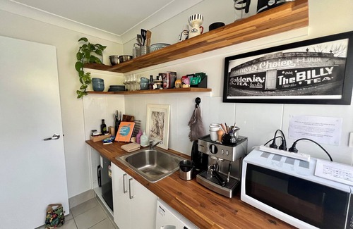 Bletchington Apartment | Affordable & Luxurious | The Baker's Bed Guest Suite