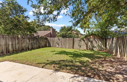 Tallahassee House | Affordable Luxury townhome CLOSE to malls, walking community with sidewalks.
