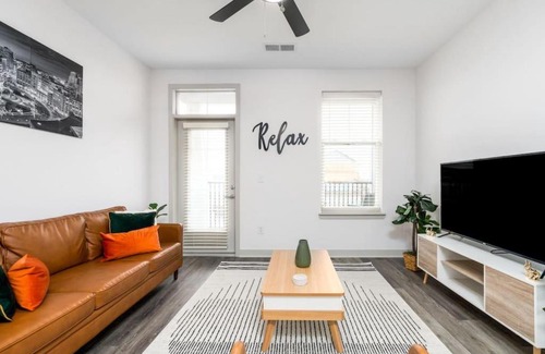 Lebanon Apartment | Affordable Private Bed Whitetown - Shared