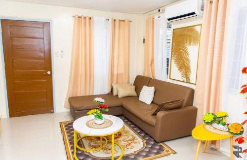 Angeles City House | Affordable Up To 16 Guest Near Aqua Planet and Zoocobia