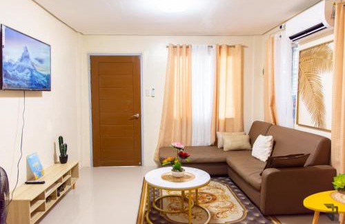 Angeles City House | Affordable Up To 16 Guest Near Aqua Planet and Zoocobia