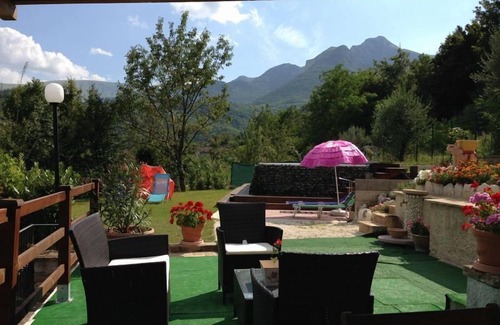Sarnano House | Affordable villa with private semi-sunken pool and garden near Sarnano