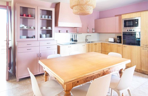 Carballo House | AG Casa Rural Carballo, garden and beach at 14km