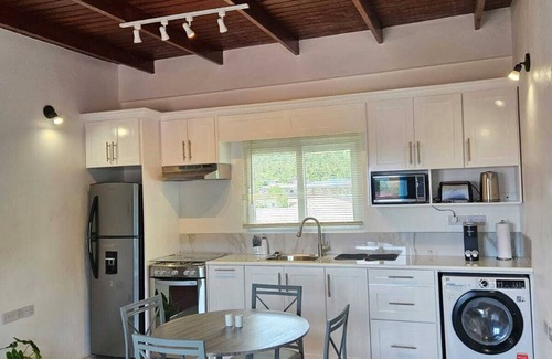 Soufriere Apartment | Agape Suites