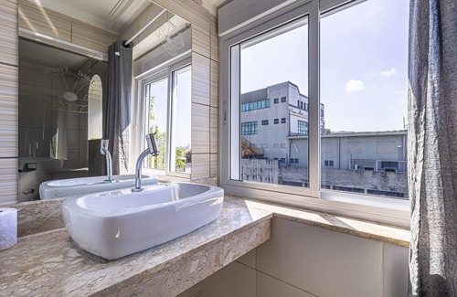 Zona Leste Hotel | AGE Hotel - Easy access to Neo Química Arena and Guarulhos Airport