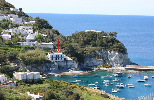 Le Forna Apartment | Agenzia Maridea Ponza- Donatino a mare house, an awakening overlooking the Sea