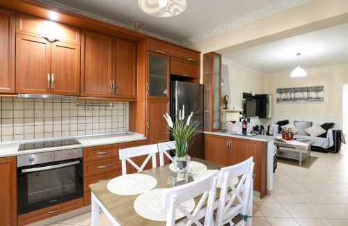 Lefkada Town Apartment | Aggelo's House