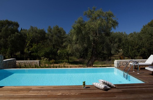 Agios Ioannis Villa | Aggelos Brand New Exclusive Villa with Private Pool (Agrikies Villas)