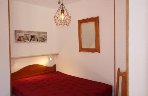Aussois Apartment | Agréable appartement 5-6 pers avec terrasse, proche navettes, piscine, WiFi, parking, ski - FR-1-508-189