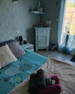 Septfonds House | Agréable chambre d' hôte avec accès piscine