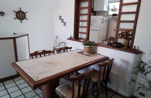 Jardim Tejereba Apartment | Agradável Apto 100 Metros da Praia , 3 Dorm , 2 Banheiros , Cozinha Completa