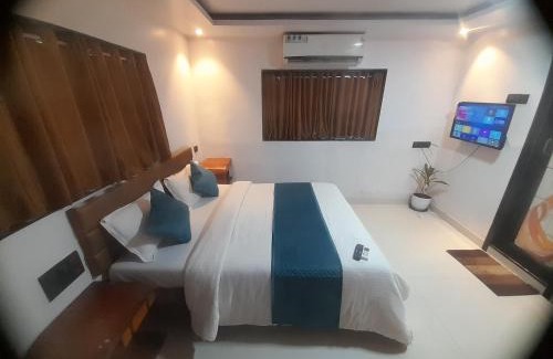 Chembur East House | Agrawal Bhavan Home Stay only for Indians