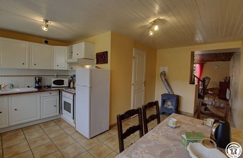 Evosges House | Agreable Spacieux Reposant Simple Pratique Confortable Accueillant Terrain Attenant