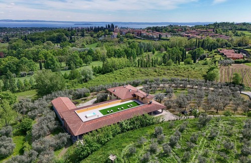 Polpenazze del Garda Ski Chalet | Agriturismo Sentieri del Vino - Il Ciliegio Le Palafitte