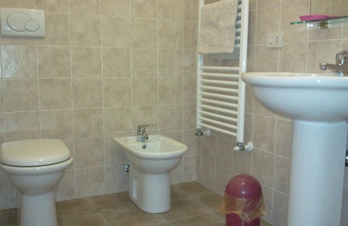 Montefiascone Other | Agriturismo Bella Cima - Rosa apartment (sleeps 2)
