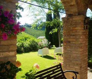 Cossignano House | Agriturismo Fiorano
