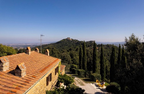 Micciano House | Agriturismo I Casali - A stone farmhouse from 1850 with pool