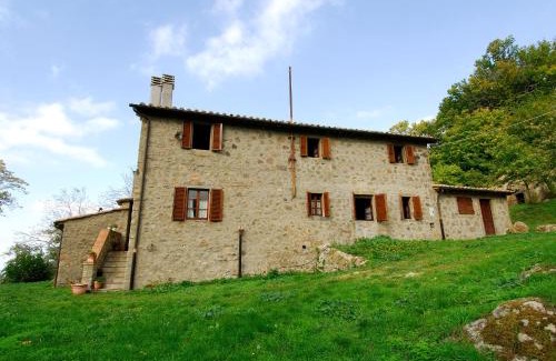 Vivo dʼOrcia Apartment | - Agriturismo La Piaggia - forest view apartment on the ground floor 2 guests