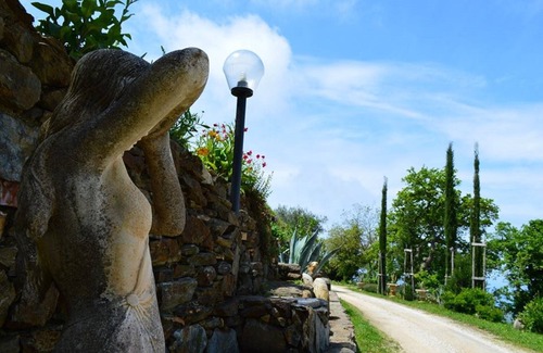 Nocera Terinese Bed & Breakfast | AGRITURISMO VOTA, RELAXATION OASIS, POOL, FAMILY HOLIDAY, CALABRIAN CUISINE