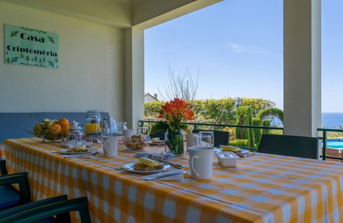 Ponta Delgada House | AHR - Casa Criptomeria, facing the sea, enjoy the welfare, peace and tranquility