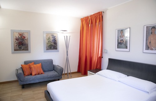 Riva di Solto Hotel | Ai Ronchi B&B