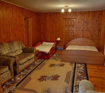 Gratiskes House | Aido ir Jovitos sodyba Jorunas