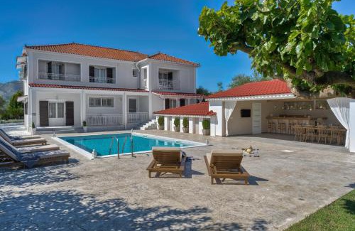 Ayios Kirikos Villa | Aigli Villa