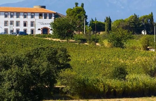 Cabestany House | Aile de Château Avec Piscine au Milieu des Vignes, à 10 mn des Plages