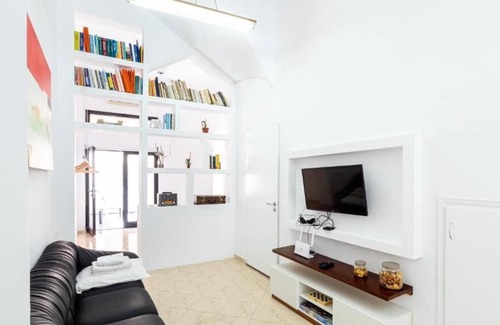 Sitia Apartment | AIOLOS SUITE