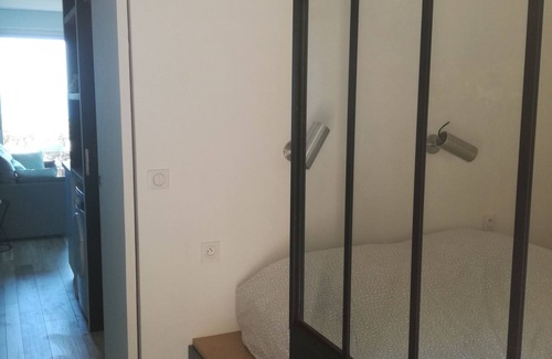 Antheor Apartment | Air-conditioned apartment of 27 m2 renovated in front of the sea with terrace of 15m2