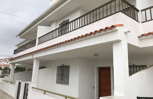 Peniscola Apartment | Air-conditioned apartment near page, wifi, private parking. 6 Pax
