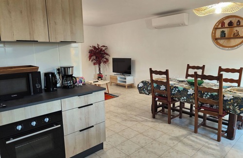 Argeles-sur-Mer Villa | Air-conditioned single-storey house between beach and village, quiet, terrace, garden.