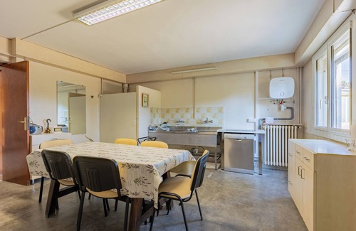 Beziers House | Air-conditioned house - Enclosed park - All-season indoor swimming pool - 3 bedrooms - 6/8pers